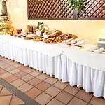 Otel La Jacia &