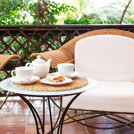 Hotel La Jacia &