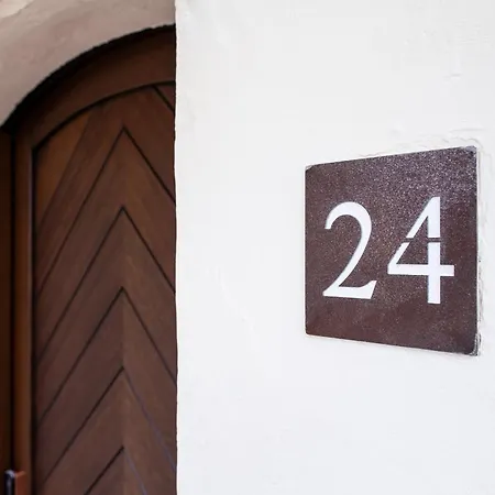 La Jacia & Hotel 3*