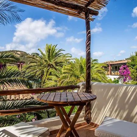Hotel La Jacia &