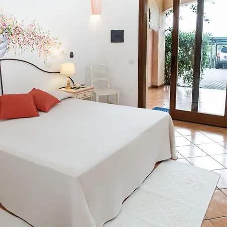 فندق La Jacia & 4*